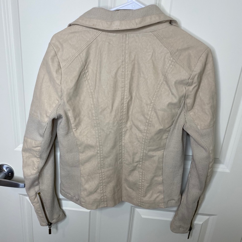Blue Rain Jacket - Picture 5 of 7